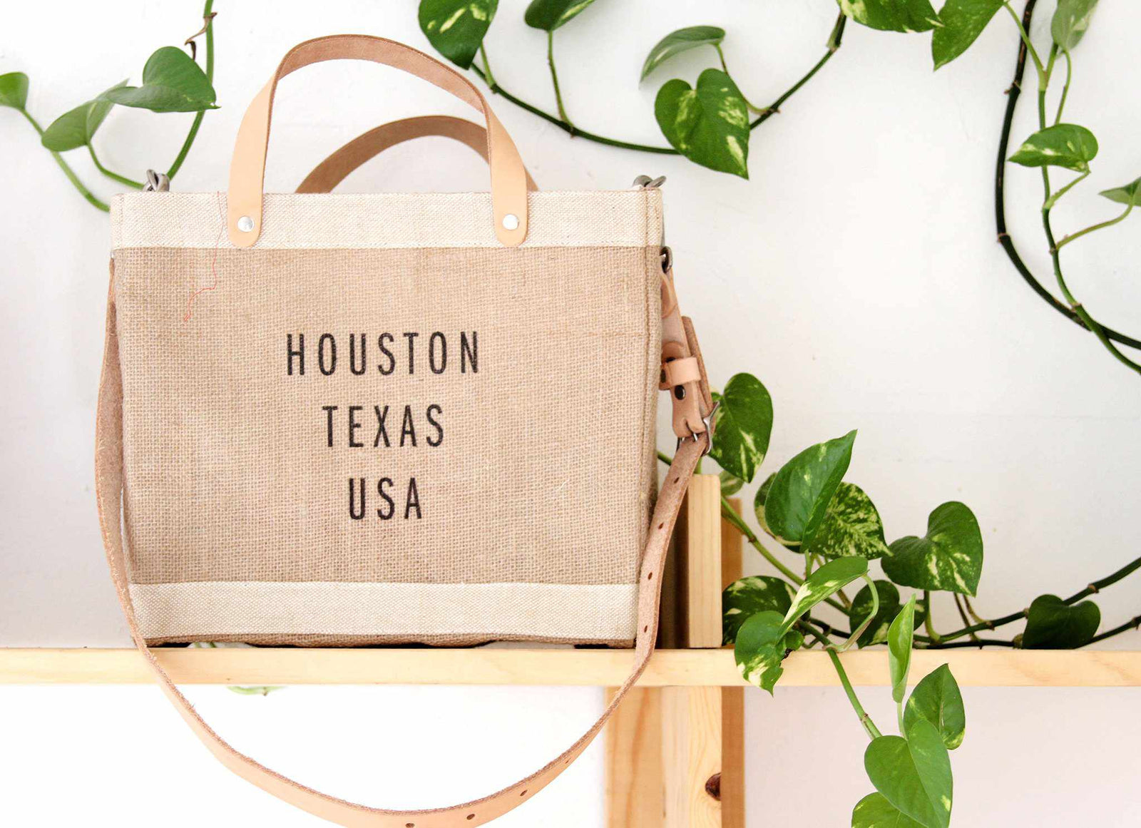 Petite Market Bag in Natural with Strap - Wholesale