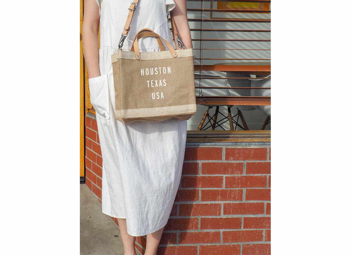 Petite Market Bag in Natural with Strap - Wholesale
